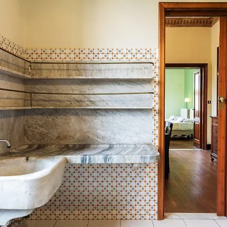 Carlotta Flexyrent Apartman Rapallo